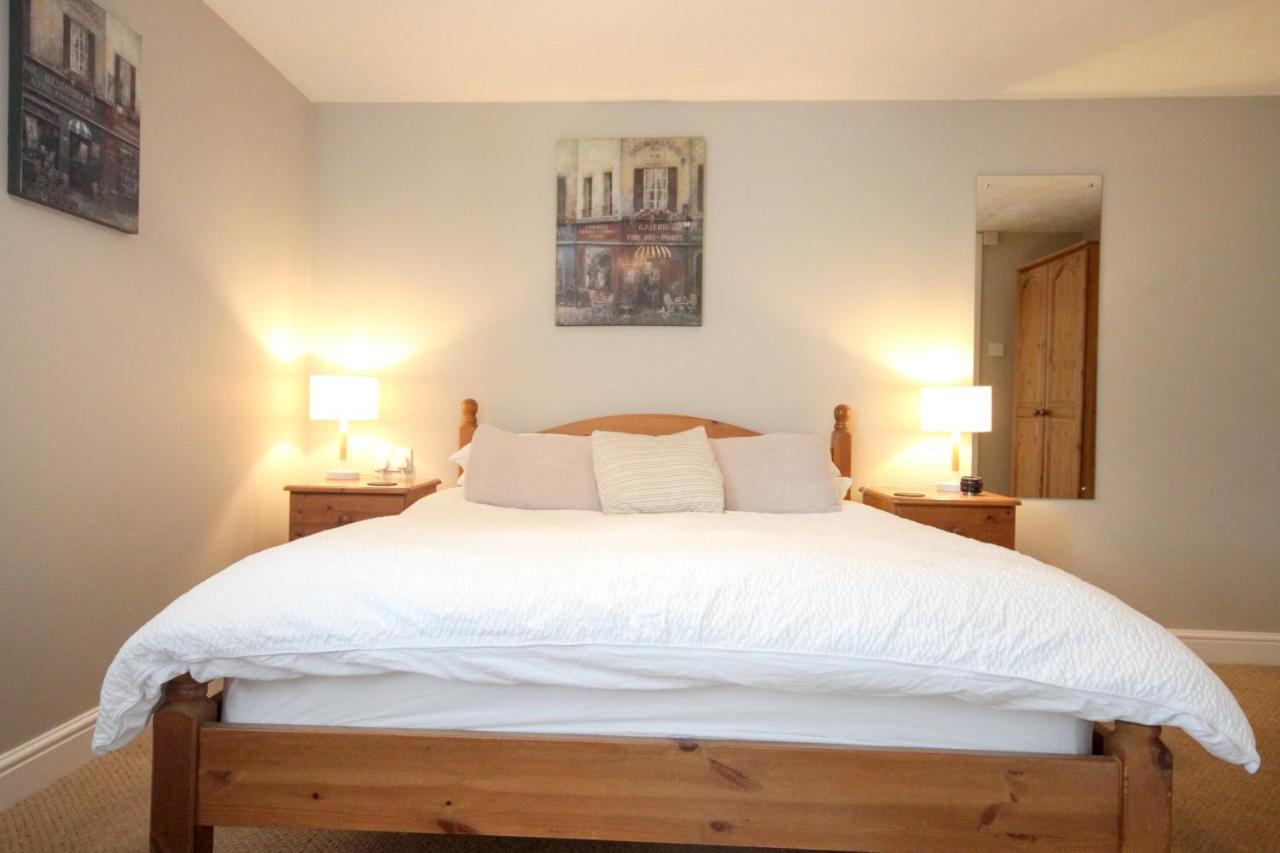 The Five Dials Inn Ilminster Dış mekan fotoğraf